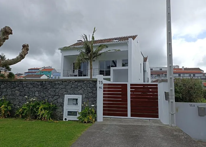 Valmoa T4 Praia da Vitória