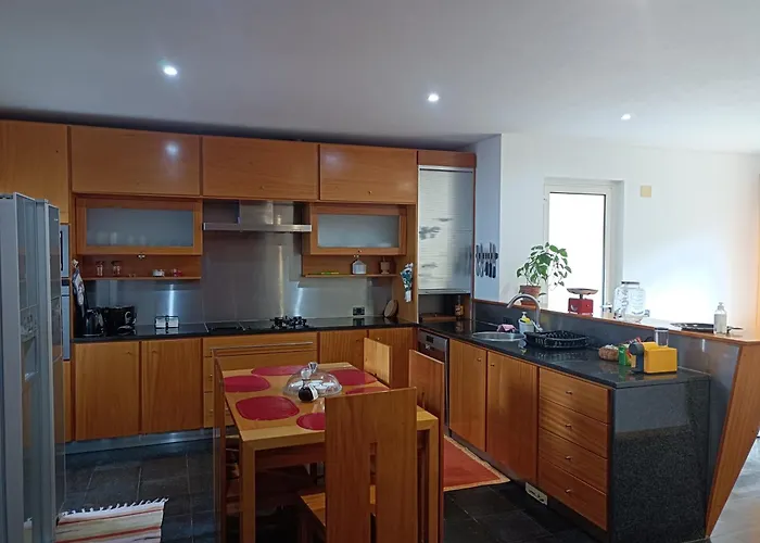 Apartment Valmoa T4 Praia da Vitoria